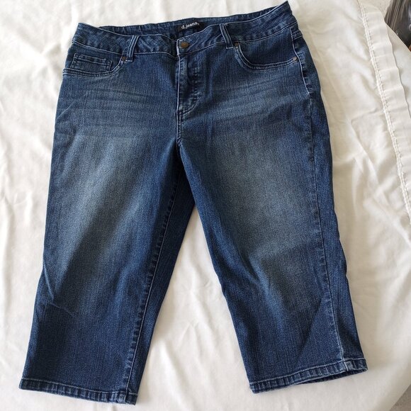 D. Jeans Capis - Picture 1 of 6